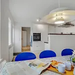 Feriehus Stunning In With Kitchen *