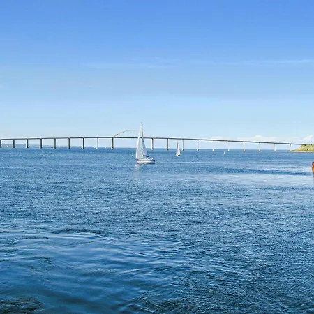 度假居 Stunning In With Kitchen 鲁德克丙