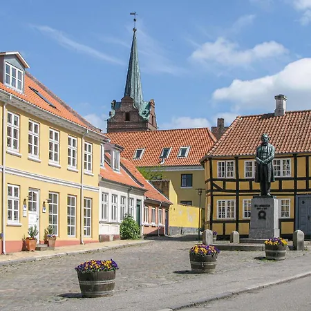 Stunning In With Kitchen 鲁德克丙